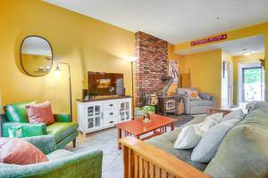 Greenwood Condo Less Than Half-Mi From Mt Abram Bike Park