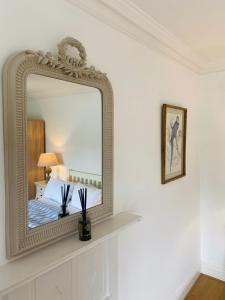 4-Bed House in Kildare Sleeps 8 with Parking