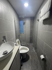 Amplio apartamento en la 70 Estadio Laureles para grupos familiares o amigos