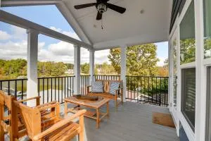 Lake Norman Home with Pool Access and Water Views! - Terrell