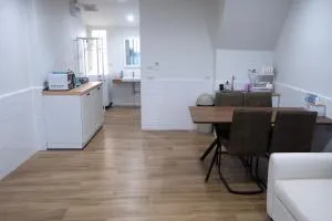 Oskar's House - Pom Prap