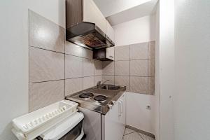 Apartments by the sea Zaklopatica, Lastovo - 8342