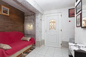 Two-Bedroom Apartment with Terrace room in Apartments by the sea Grebastica Sibenik - 461