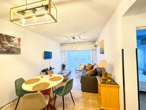 Sea and Lake Breeze 1BR Apt