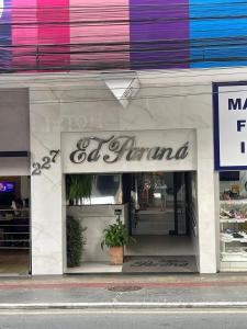 Apartamento na Avenida Central