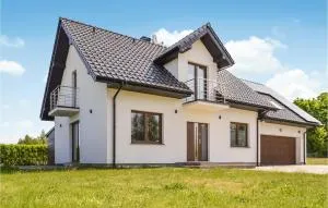 3 Bedroom Lovely Home In Rusko - Russhagen