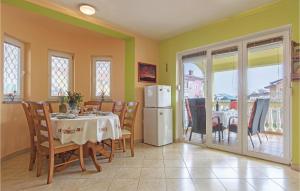 Two-Bedroom Holiday Home In Betiga