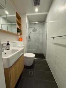 Chic Apartment Gladesville