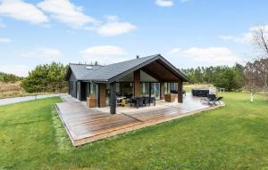 Beautiful Home In Jerup With Wifi