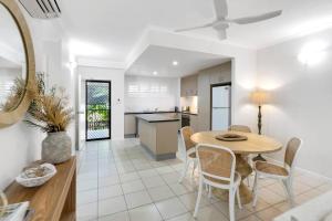 Discover a Stylish and Tranquil Haven by the Pool