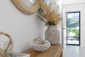 Discover a Stylish and Tranquil Haven by the Pool