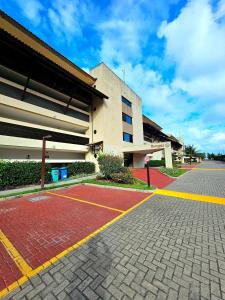 Nui Supreme com estrutura de Resort, pé na areia em Muro Alto By HM