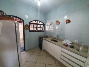 Casa na praia condomínio, com piscina!