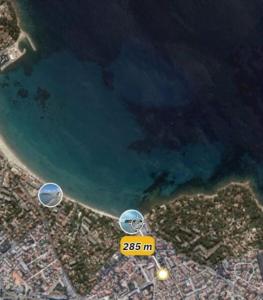 Rez-de-jardin à 3 min à pied de la plage des Sablettes