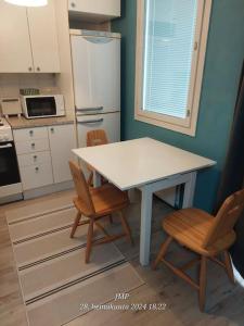 Spacious studio apartment with balcony long stay