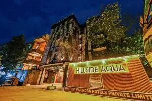 Super Townhouse OAK Hillside Aqua - Nayāgarh