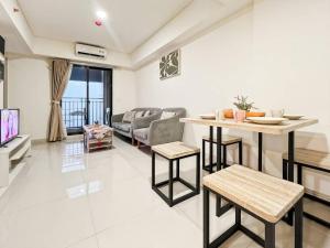 Large 3BR Meikarta Apt with WiFi & Netflix by 2ndHome