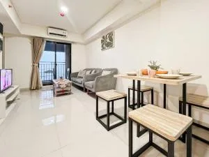 Large 3BR Meikarta Apt with WiFi & Netflix by 2ndHome - Tegalgede