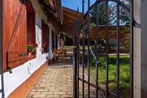 The Bird of Happiness - Happy Rentals