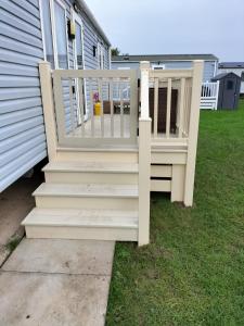 2 Bedroom Caravan, Edi Rita, Robin Hood, Pet Friendly