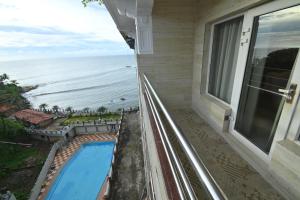 RNS Residency Sea View