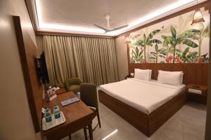 RNS Residency Sea View