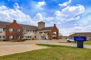 AmericInn by Wyndham Pella - Centerville