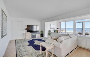 Stunning Home In Kalvehave With Wifi