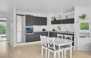 Nice Home In Kirke Hyllinge With Wifi