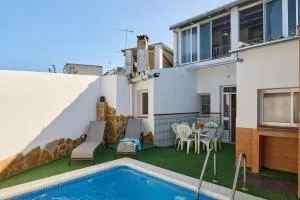 Casa Ángeles - Cuevas Bajas