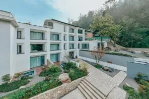 峨眉山和院一溪清音酒店 - Mu-ch'eng-chieh