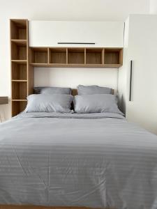 Urban Retreat with Balcony at Exigent Plaza - 06