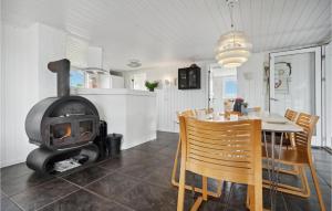 Beautiful Home In Fanø With Sauna
