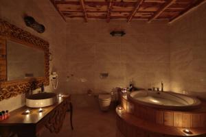 ELEVRES STONE HOUSE HOTEL