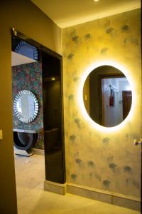 Luxurious 3BR Apartment with Stunning Nile Views