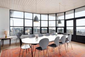 Nice Home In Ebeltoft With 4 Bedrooms And Wifi