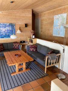 Beautiful Home In Knebel With 4 Bedrooms, Sauna And Wifi