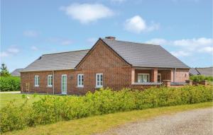 Holiday Home Tarm With Fireplace 07