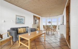 4 Bedroom Stunning Home In Thisted