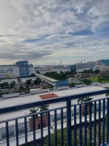 2BR SEA RESIDENCES By ELSIE D