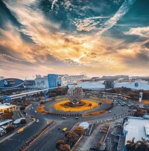 2BR SEA RESIDENCES By ELSIE D