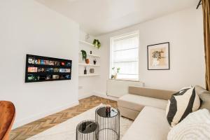 Brick Lane Apartment