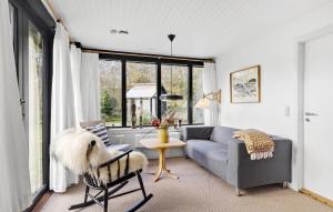 3 Bedroom Amazing Home In Hurup Thy