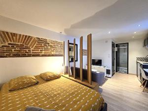 Appartements Sublime Cocon pour deux - 1 lit double - Hypercentre de Montauban - Proche Place Nationale : photos des chambres