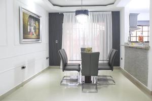 Casa familiar con piscina y cerca de la playa