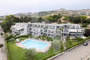 Homiday - Residence Mykonos - Pineto