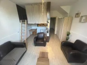 T1 Proche centre et cité Tirlet - LʼÉpine