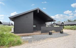 Amazing Home In Blåvand With Kitchen