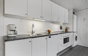 Three-Bedroom Holiday Home In Pandrup