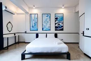 The Character Yaowarat MRT วัดมังกร - Khlong San